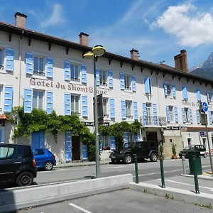 https://hotel-du-mont-blanc.hotels-rhonealpes.com
